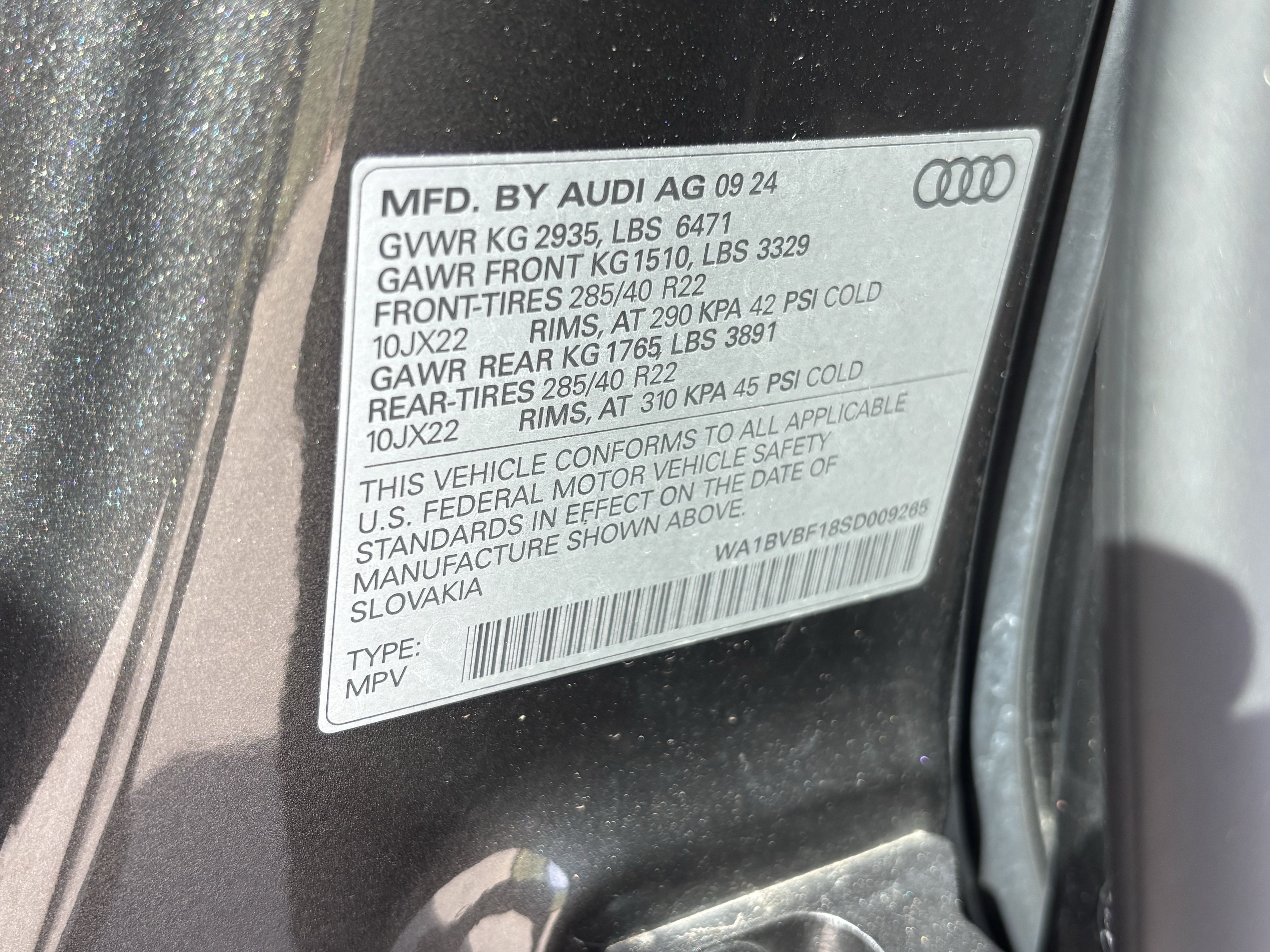 Used 2025 Audi Q8 Premium Plus AWD/4WD image 37