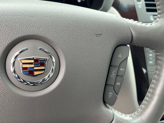 Used 2009 Cadillac DTS w/ Sun And Navigation Package FWD image 23