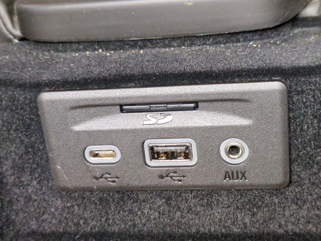 Used 2021 Chevrolet Corvette Stingray Preferred Cpe w/ Z51 Performance Package image 22