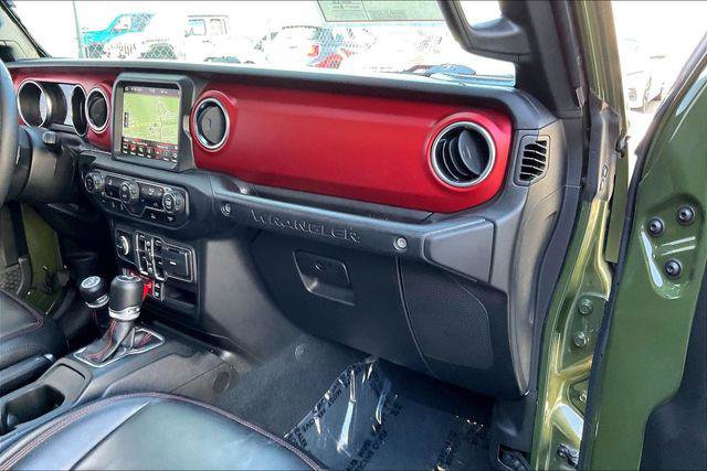 Certified 2023 Jeep Wrangler Unlimited Rubicon AWD/4WD image 16