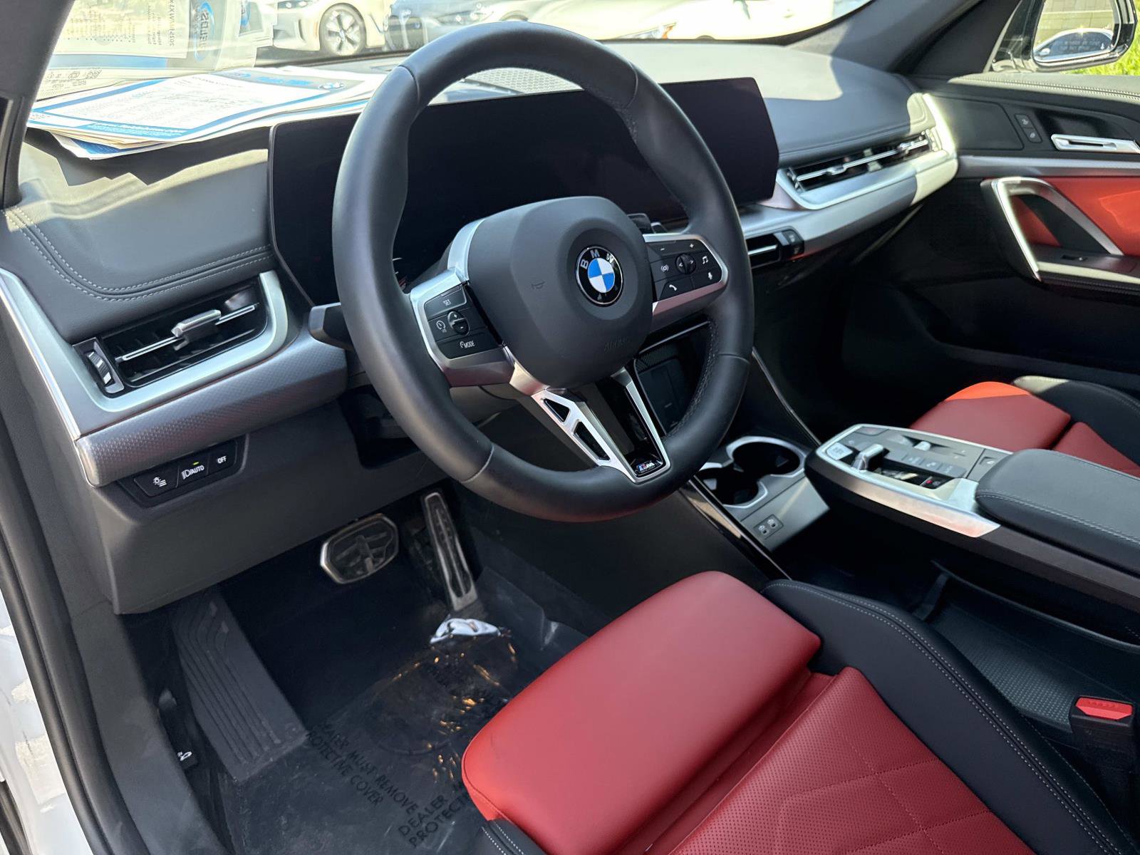 Used 2025 BMW X1 xDrive28i w/ M Sport Package AWD/4WD image 23