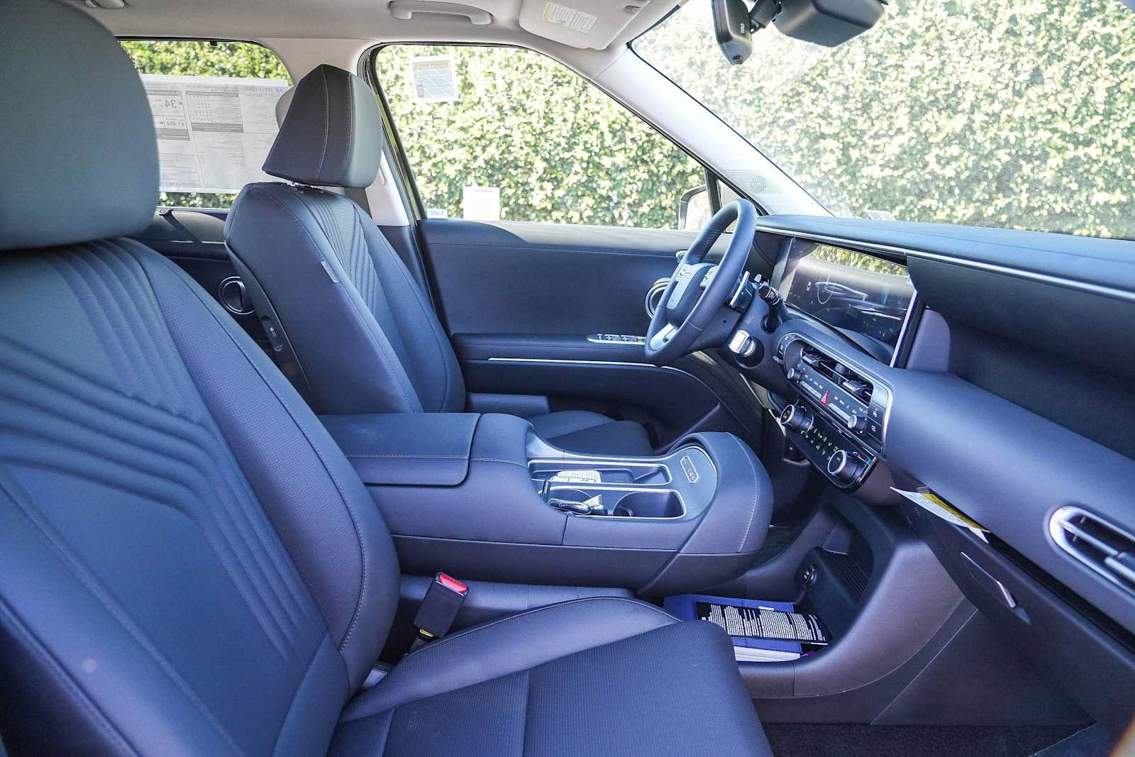 New 2026 Hyundai Palisade SEL Premium FWD image 17