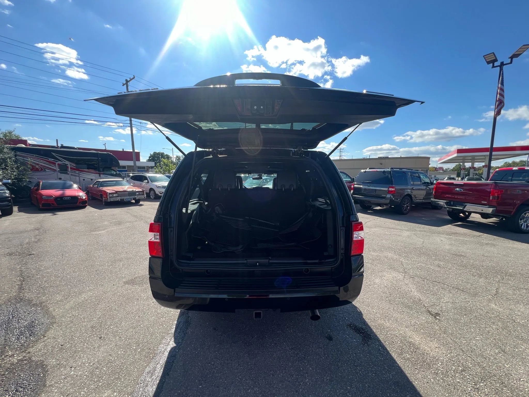 Used 2016 Ford Expedition EL Limited image 29