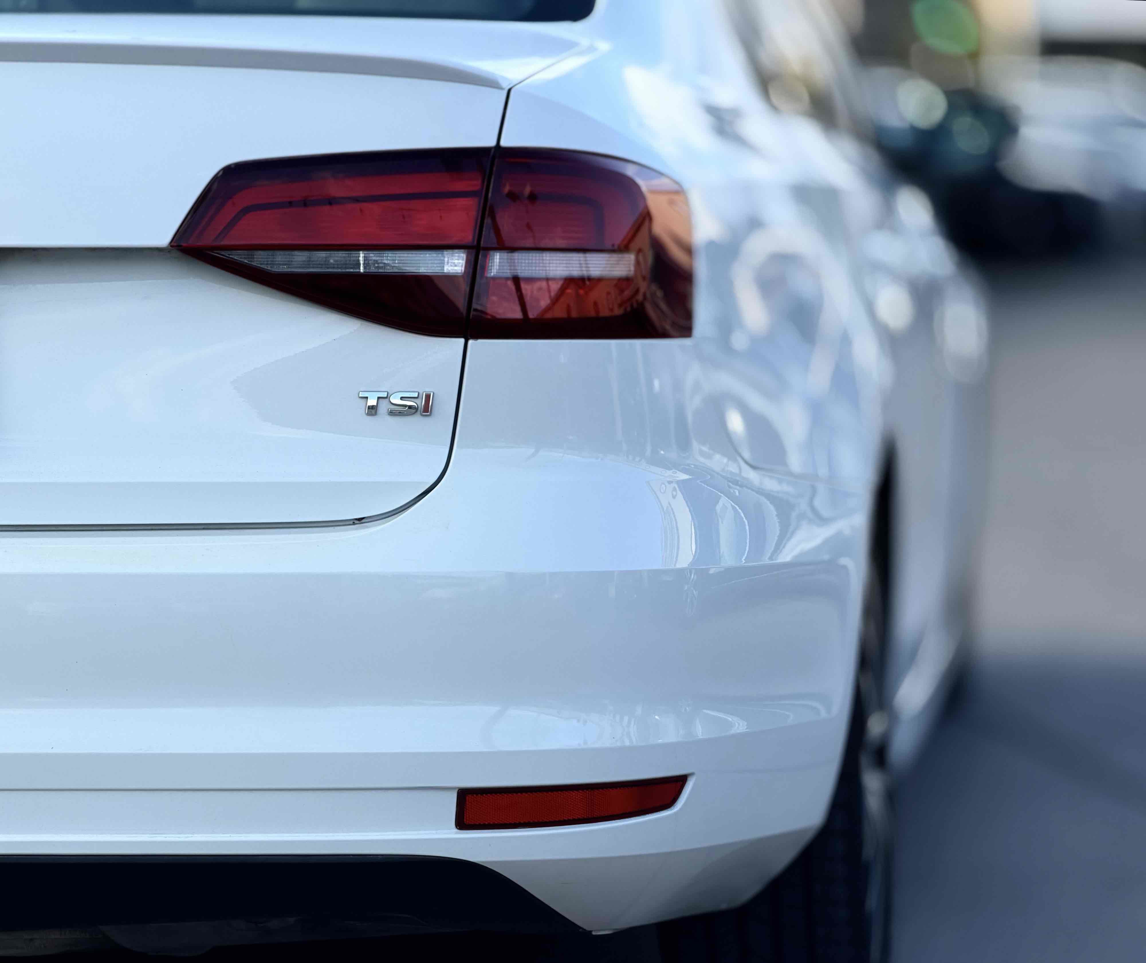 Used 2016 Volkswagen Jetta Sport image 9