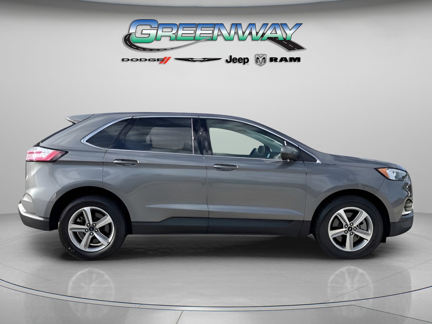 Used 2022 Ford Edge SEL w/ Convenience Package image 1