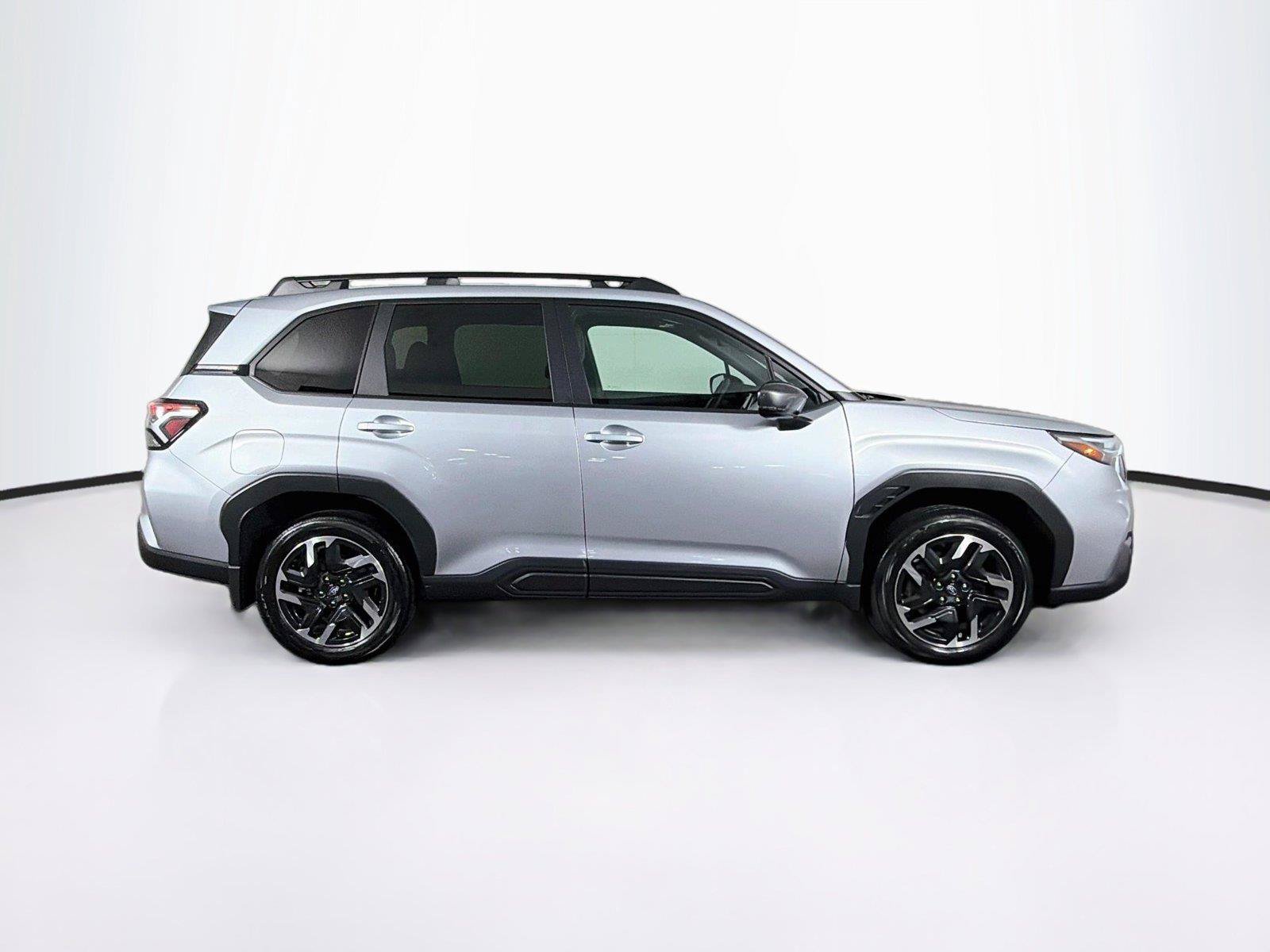 Used 2026 Subaru Forester Limited AWD/4WD image 12