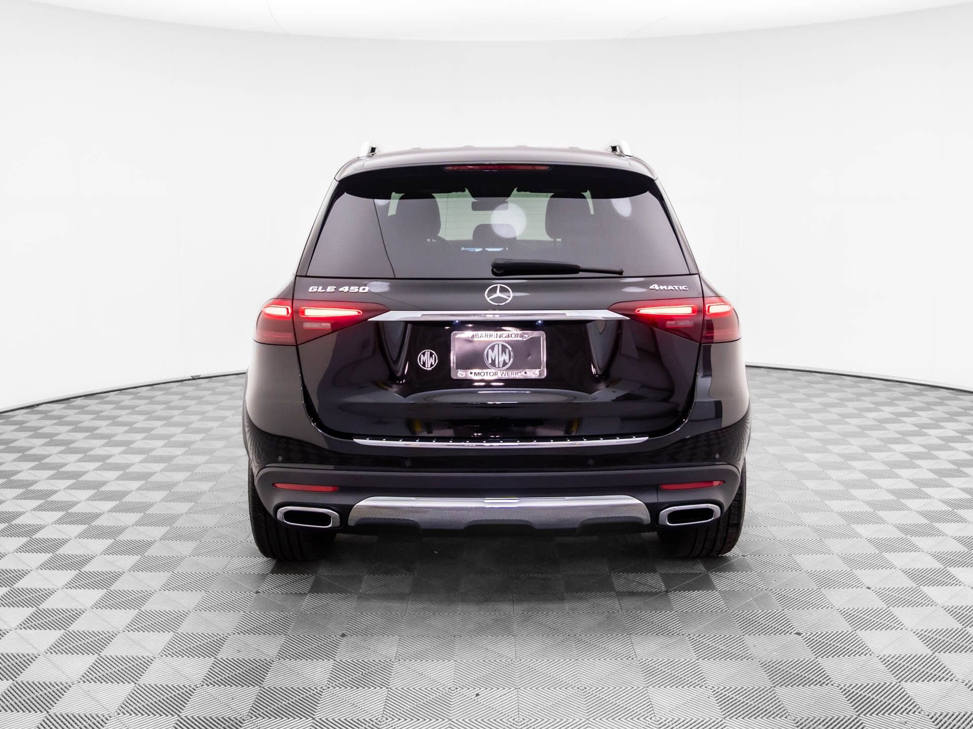 Used 2025 Mercedes-Benz GLE 450 4MATIC image 4