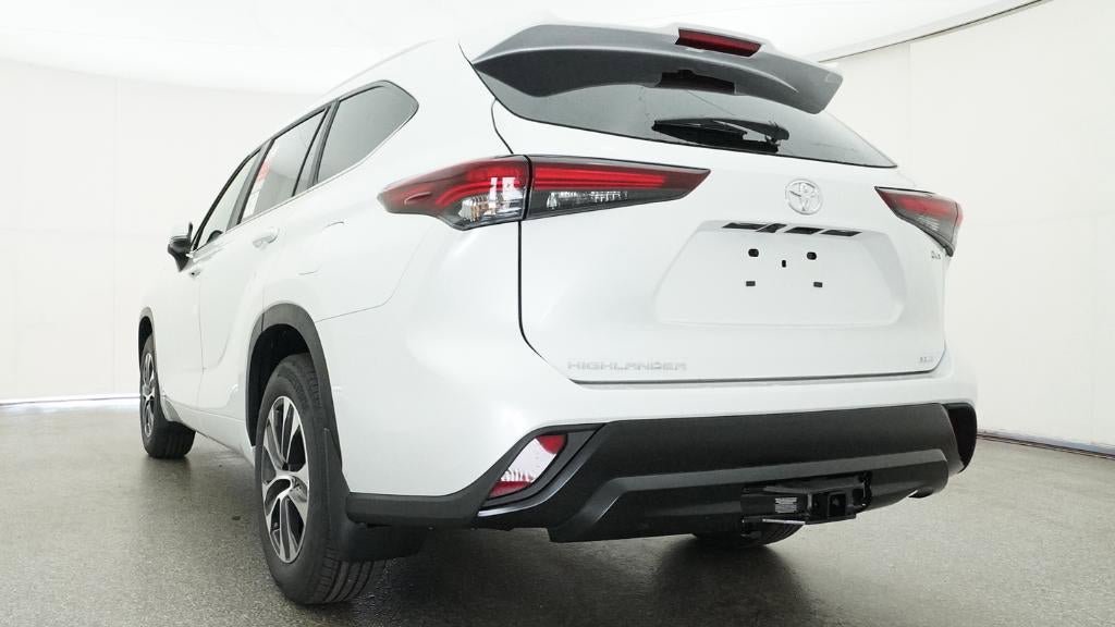New 2026 Toyota Highlander XLE AWD/4WD image 22