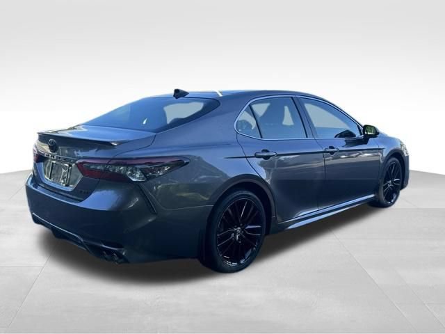 Certified 2022 Toyota Camry XSE FWD image 13