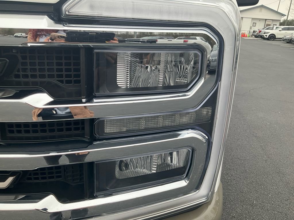 New 2026 Ford F250 King Ranch image 9