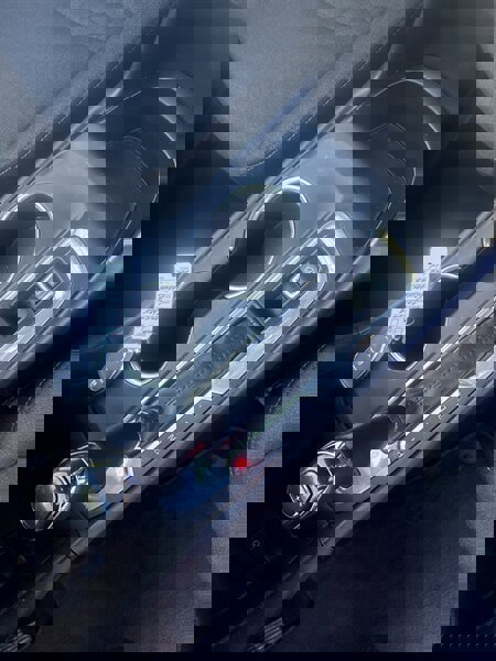 Used 2018 Chevrolet Equinox LT image 32