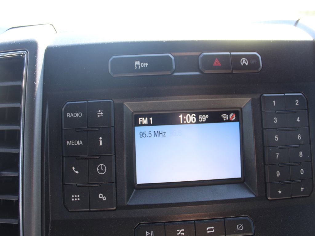 Used 2018 Ford F150 XLT w/ Equipment Group 301A Mid RWD image 7