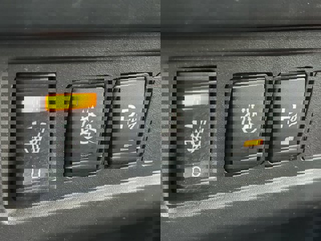 Certified 2022 Nissan Frontier Pro-X image 23