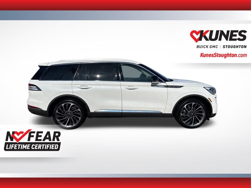 Used 2020 Lincoln Aviator Reserve w/ Equipment Group 202A image 13