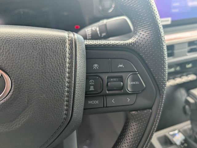 Used 2026 Toyota Tacoma SR5 AWD/4WD image 20