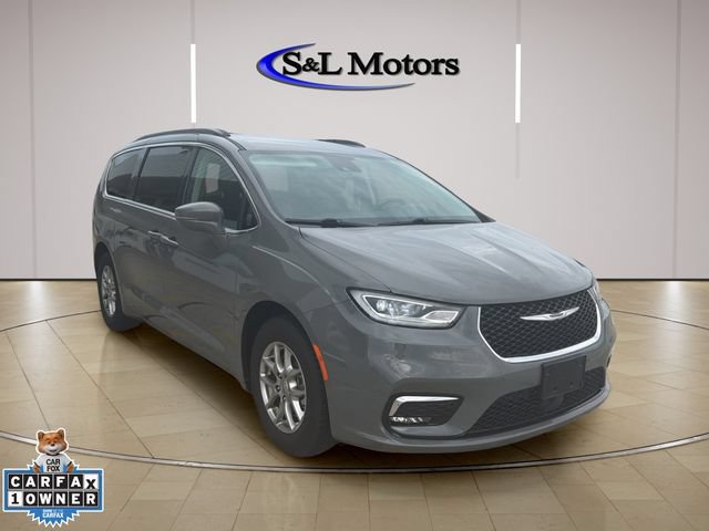 Certified 2021 Chrysler Pacifica Touring w/ Cold Weather Group FWD image 1