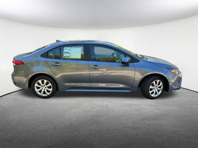 New 2027 Toyota Corolla LE FWD image 10