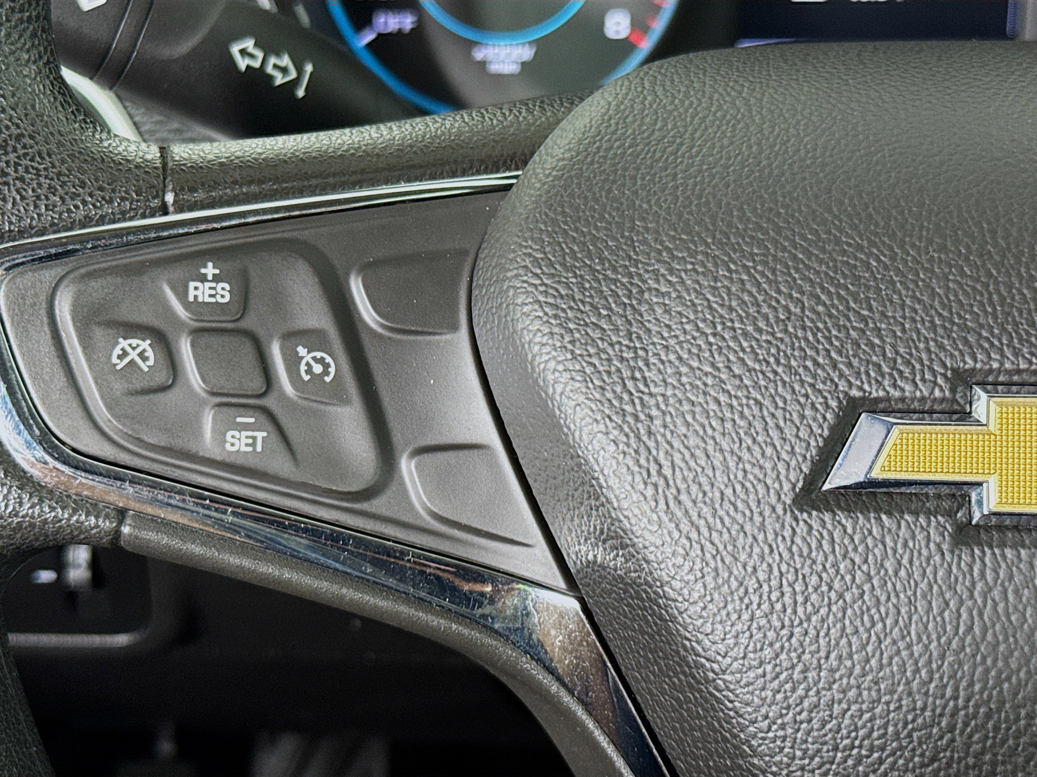 Used 2017 Chevrolet Cruze LT w/ Convenience Package image 13