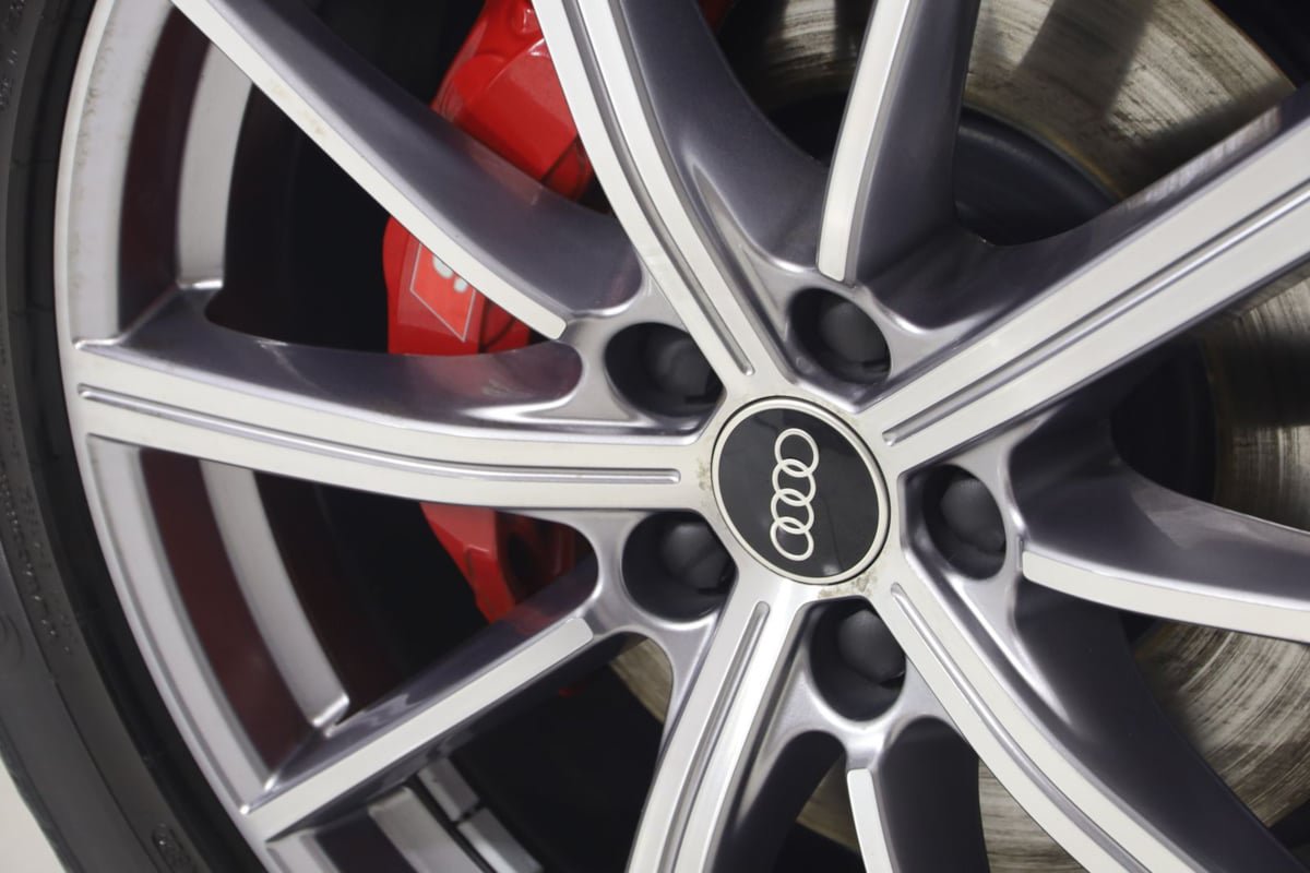 Used 2023 Audi SQ5 Prestige w/ Prestige Package AWD/4WD image 18