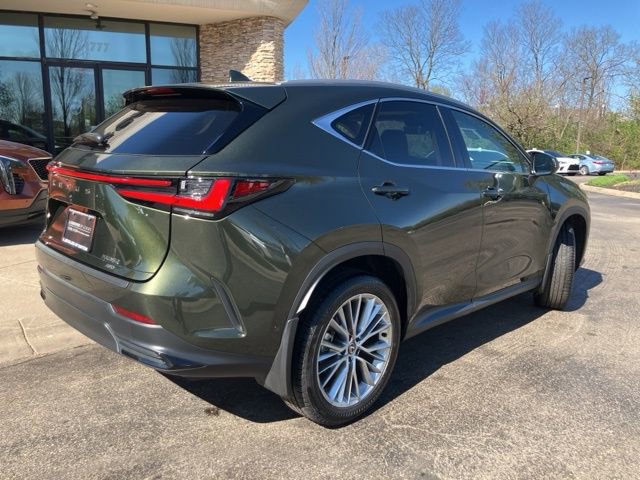 Used 2025 Lexus NX 350 AWD w/ Luxury Package image 3