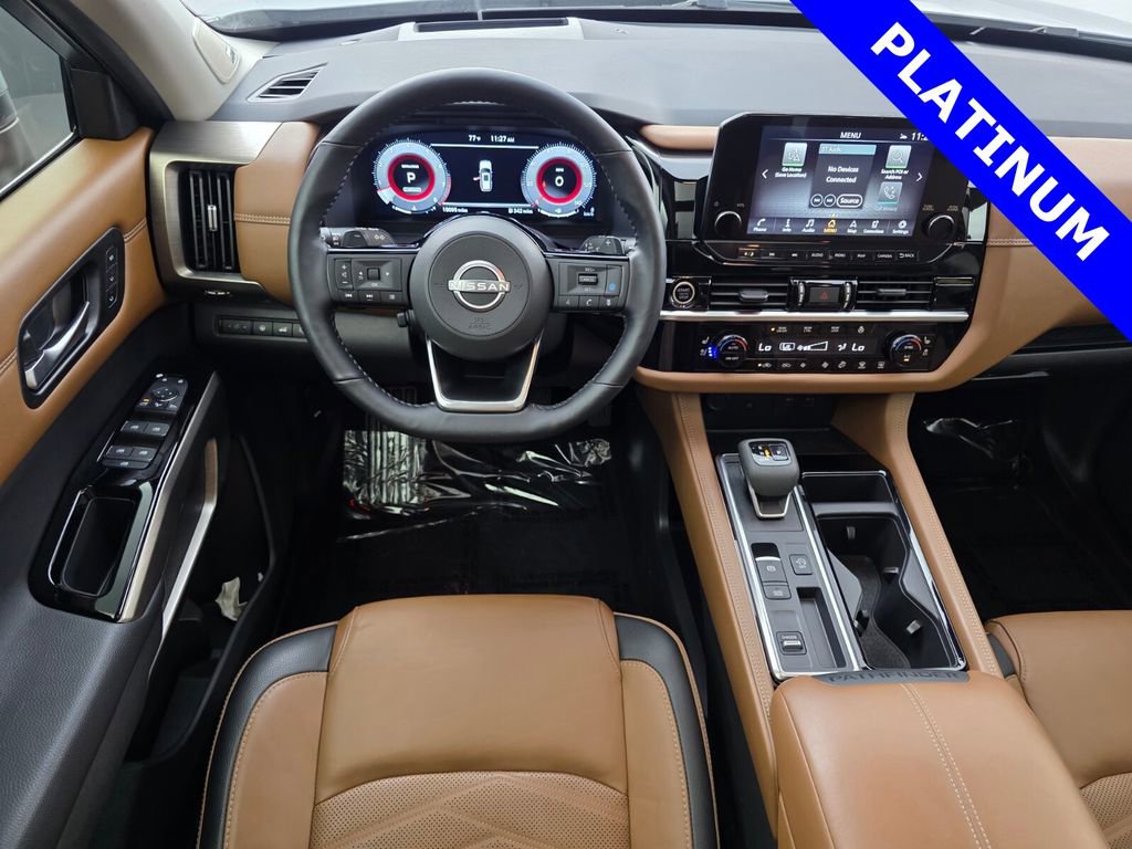 Used 2024 Nissan Pathfinder Platinum image 13