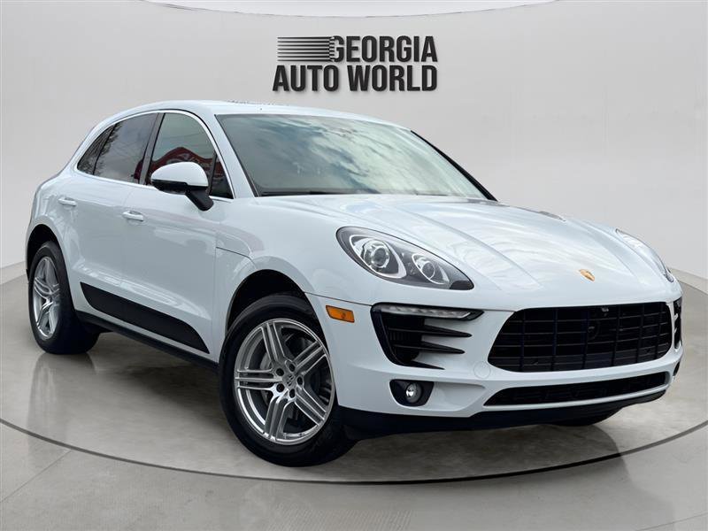 Used 2017 Porsche Macan S image 2