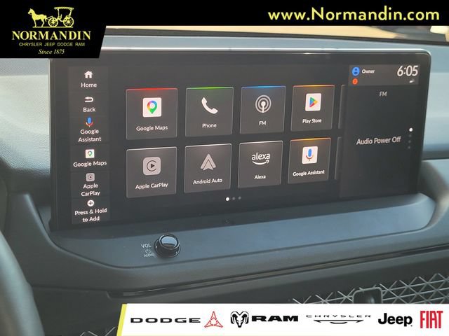 Used 2025 Honda Accord Touring image 9