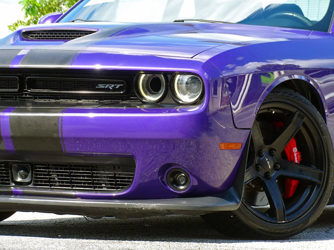 Used 2018 Dodge Challenger SRT w/ Technology Group RWD image 7