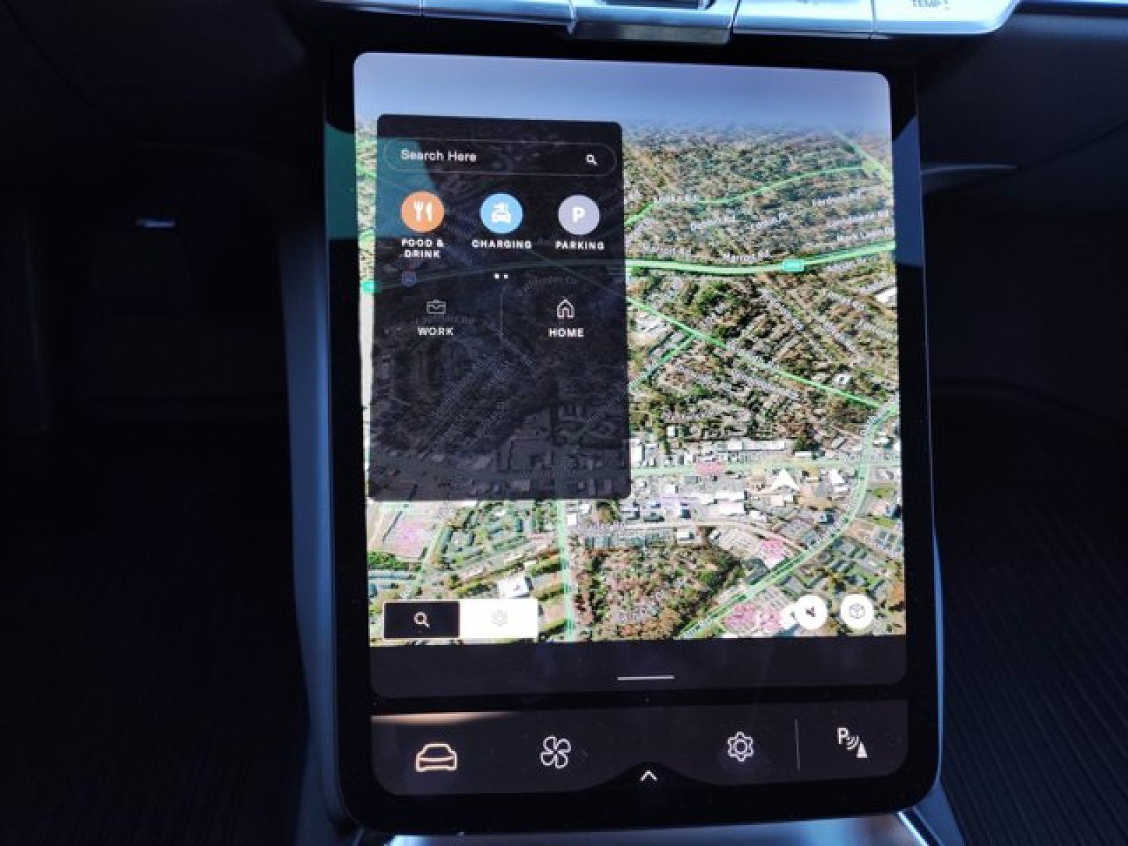 Used 2025 Lucid Air Touring image 16