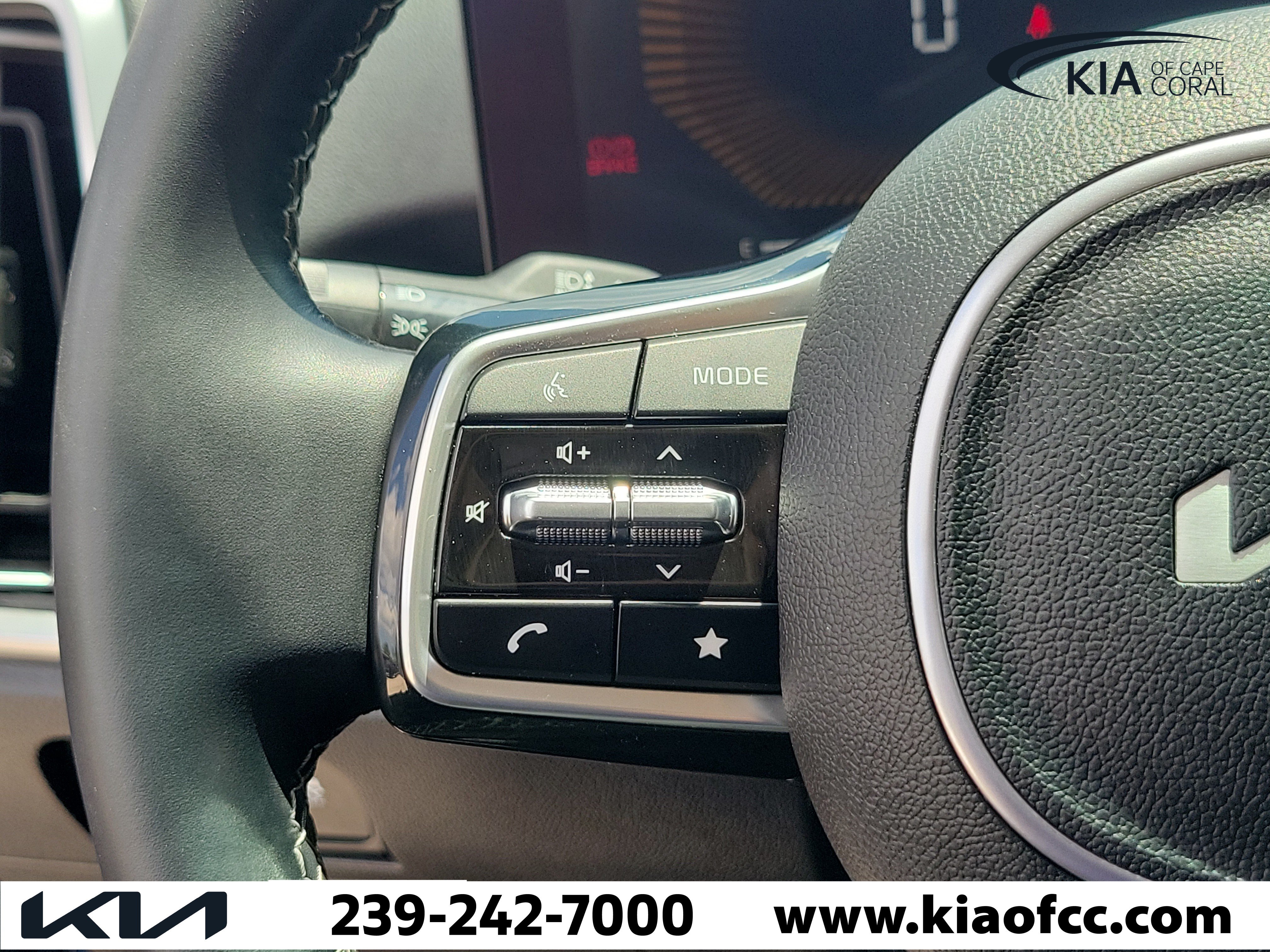 Certified 2024 Kia Sorento S FWD image 24