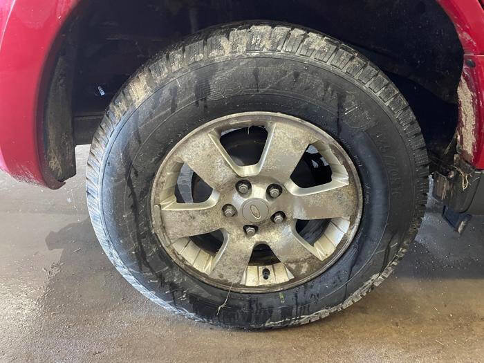 Used 2011 Ford Escape Limited image 16