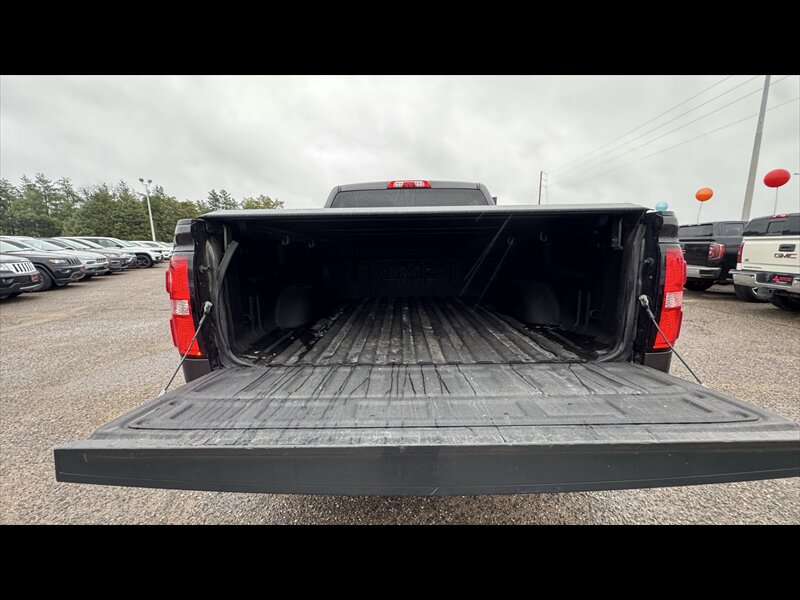 Used 2015 GMC Sierra 1500 SLE AWD/4WD image 7