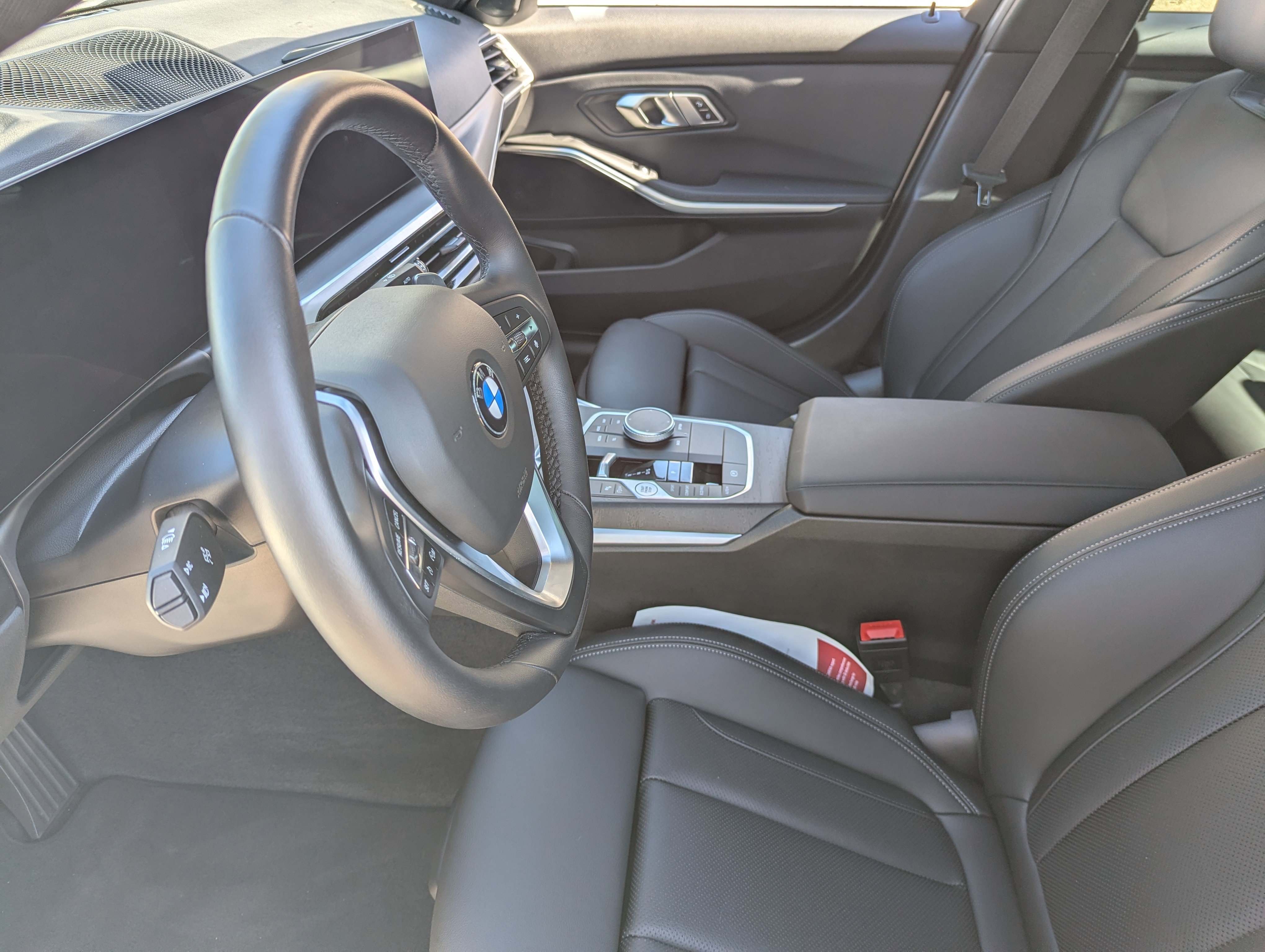 Used 2023 BMW 330i 330i w/ Driving Assistance Package image 23