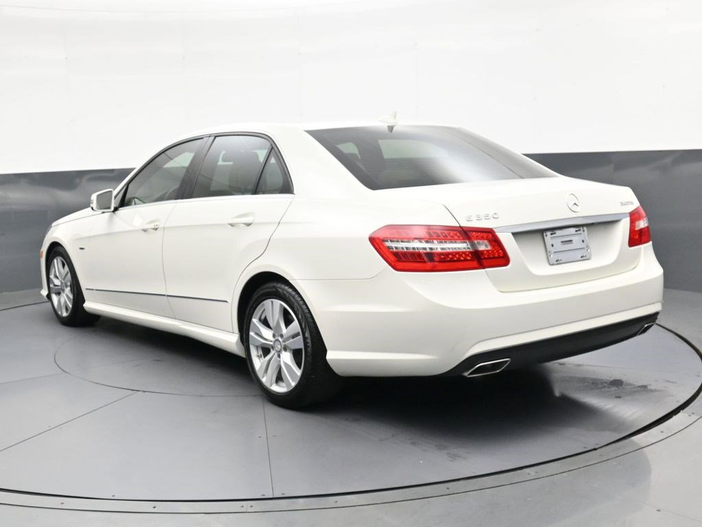 Used 2012 Mercedes-Benz E 350 BlueTEC Sedan image 5