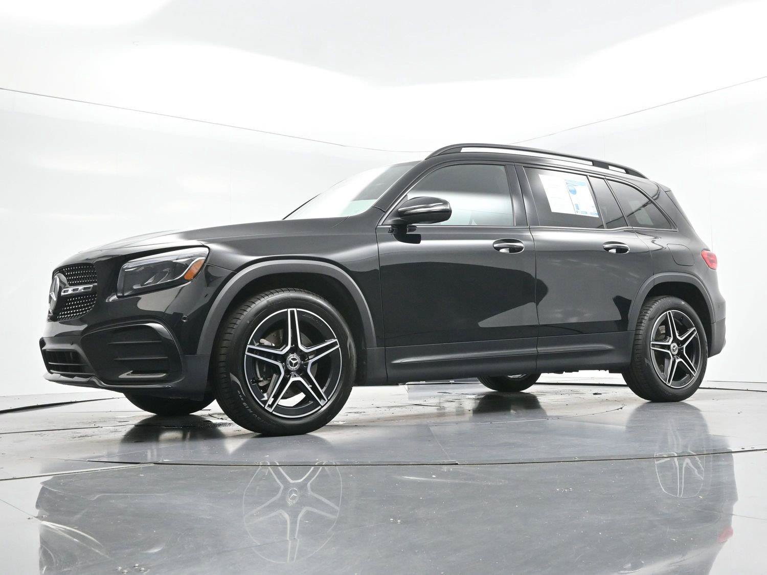 Used 2024 Mercedes-Benz GLB 250 image 45