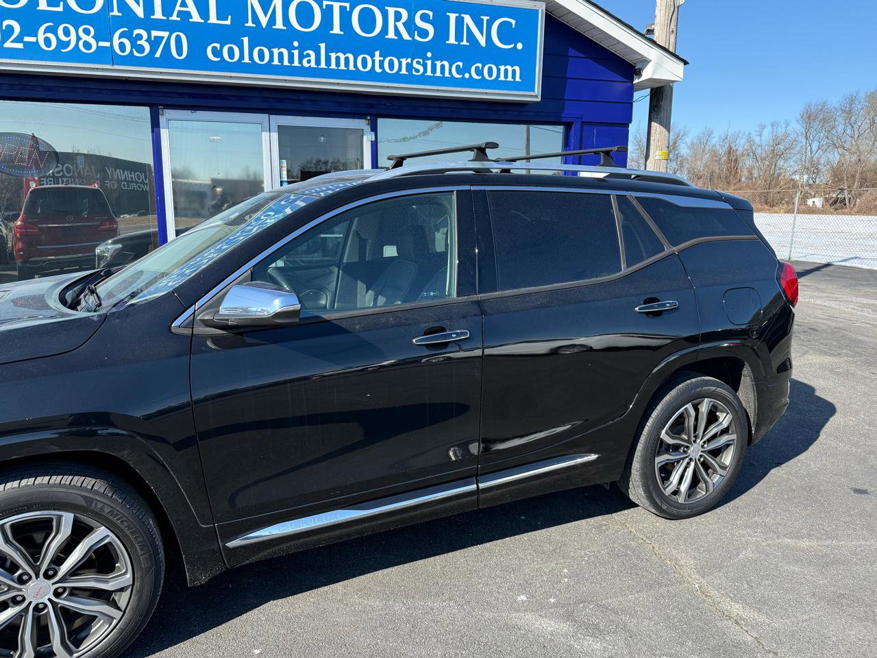 Used 2018 GMC Terrain Denali w/ Advanced Safety Package image 2