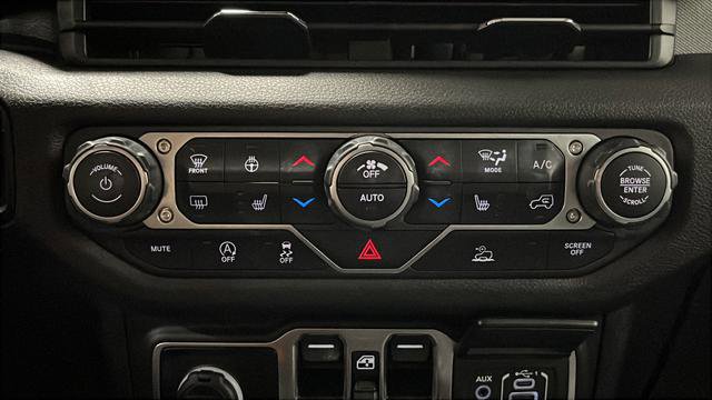 Used 2024 Jeep Wrangler Sport S image 17