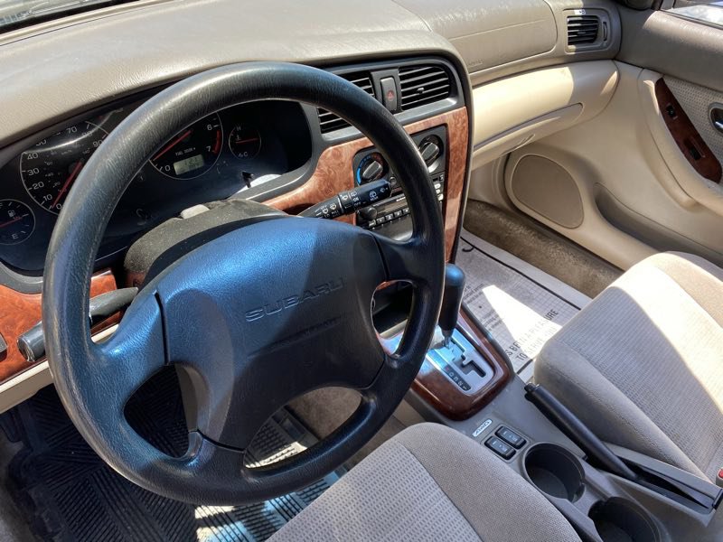 Used 2004 Subaru Outback Wagon image 23