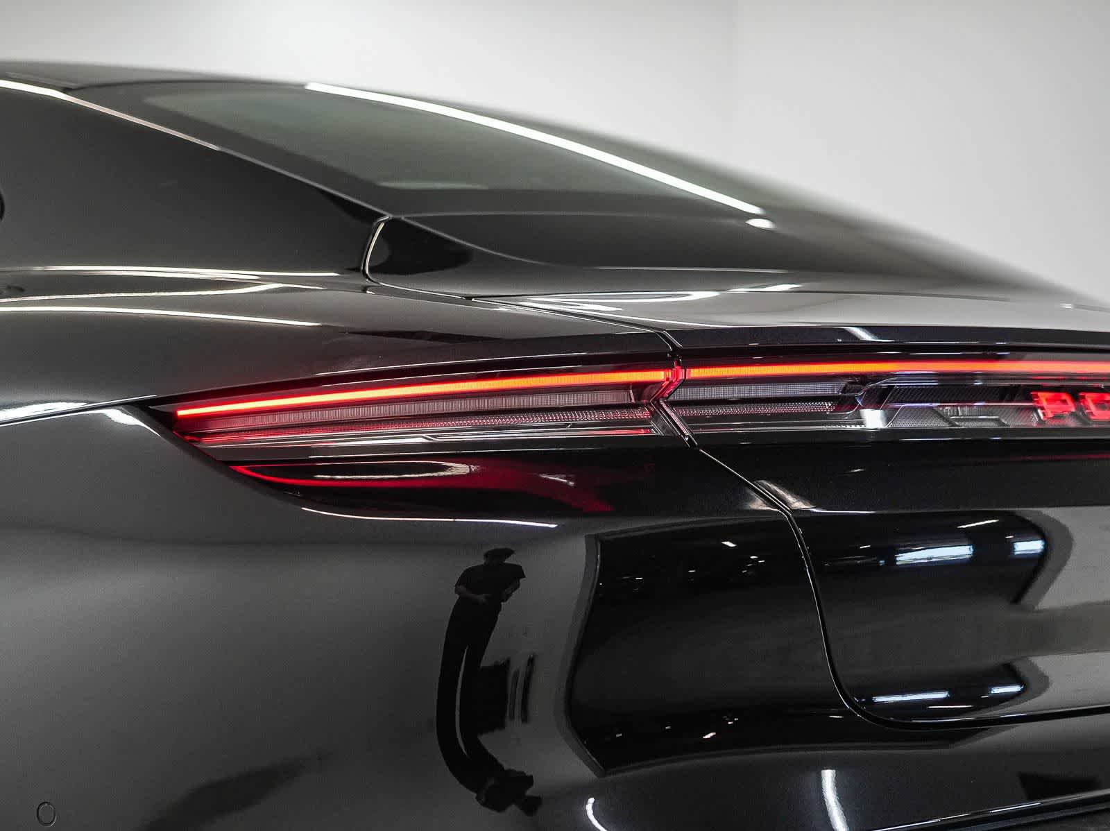 New 2026 Porsche Taycan 4S AWD/4WD image 15