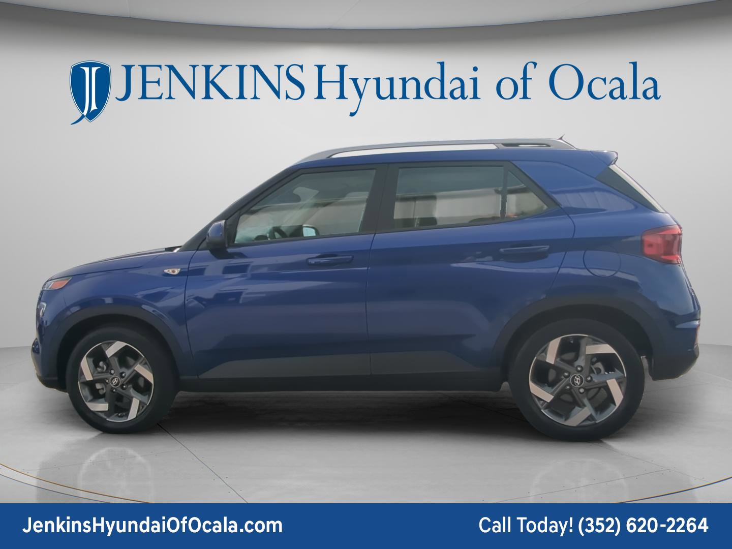 Certified 2023 Hyundai Venue SEL image 7
