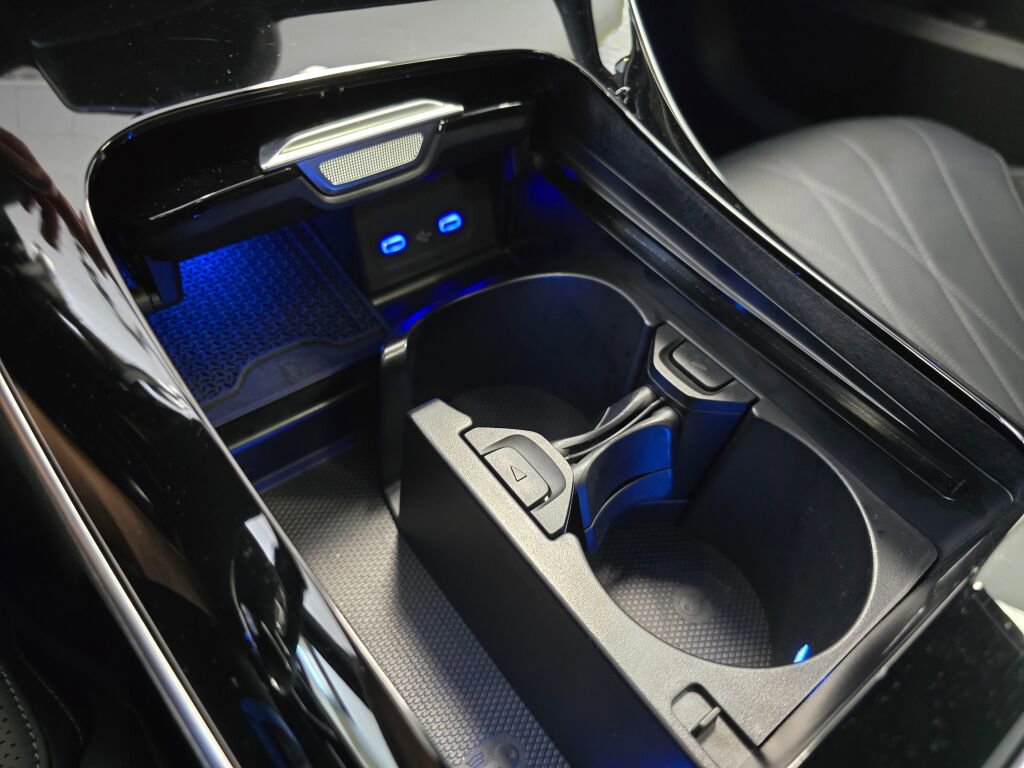 Used 2024 Mercedes-Benz C 63 AMG S image 40