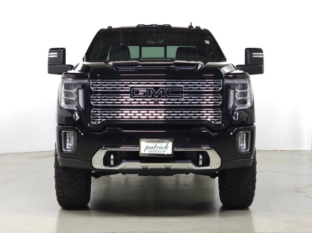 Used 2022 GMC Sierra 3500 Denali w/ Denali Ultimate Package AWD/4WD image 2