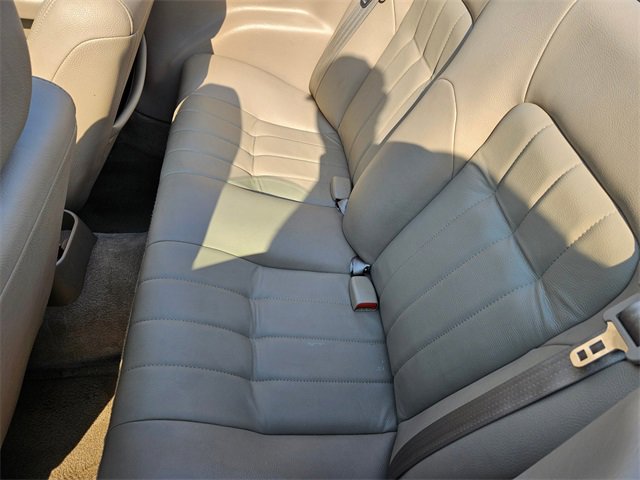 Used 2002 Chrysler Sebring LXi image 14