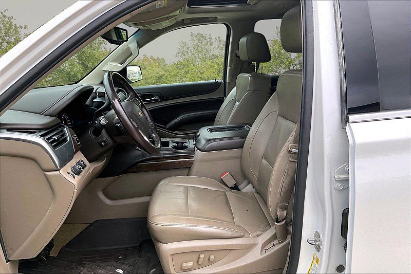 Used 2016 Chevrolet Suburban LT AWD/4WD image 20