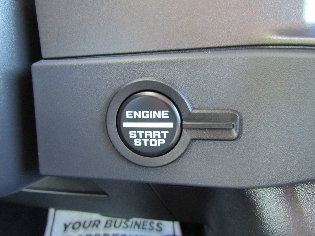 Used 2025 Ford Bronco Badlands AWD/4WD image 29