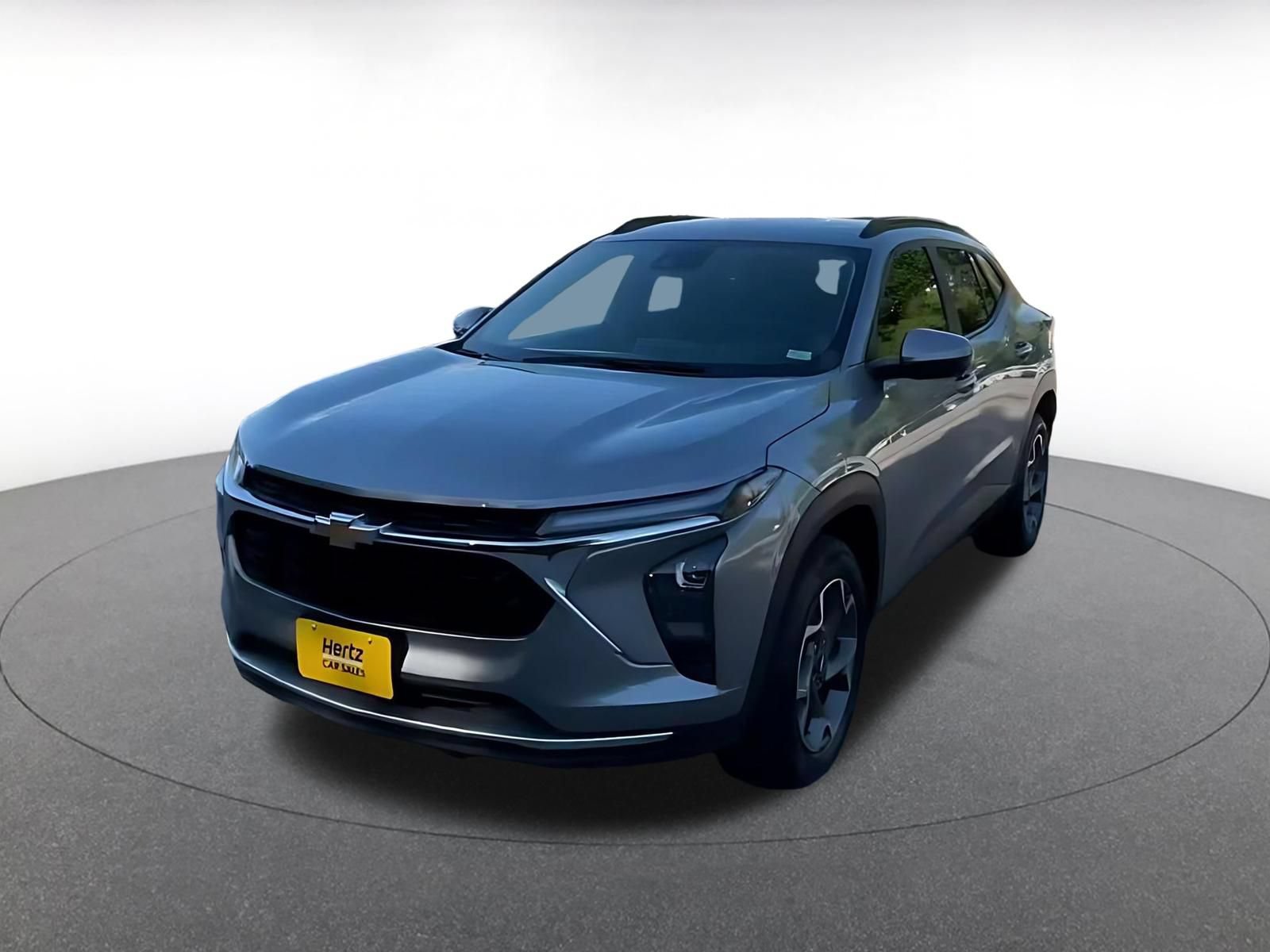 Used 2025 Chevrolet Trax LT w/ LT Convenience Package FWD image 6