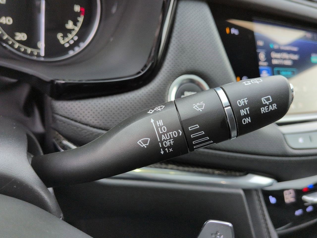 Certified 2023 Cadillac XT5 Sportv image 21