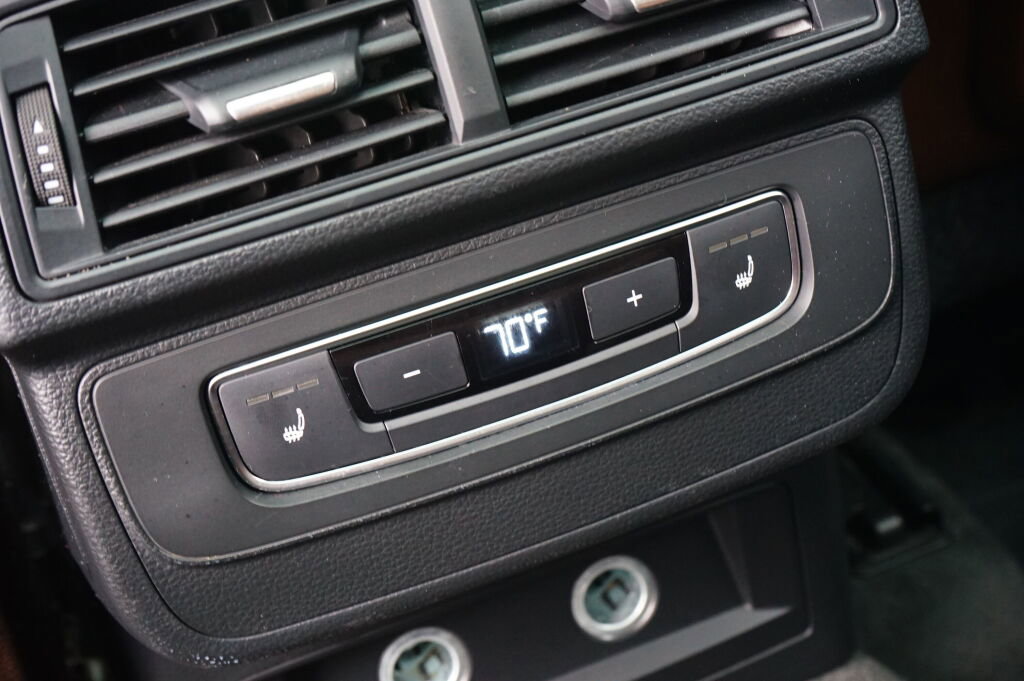 Used 2018 Audi Q7 3.0T Premium Plus w/ Premium Plus Package image 17