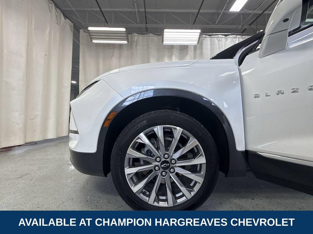 Certified 2024 Chevrolet Blazer Premier w/ Driver Confidence II Package FWD image 41