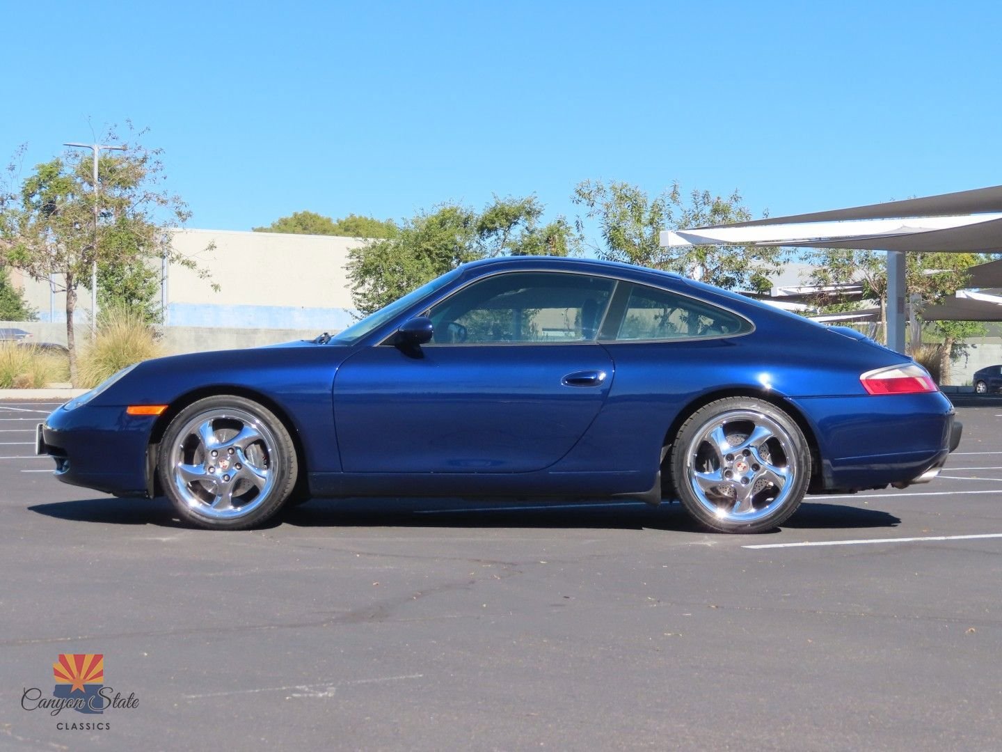 Used 2001 Porsche 911 Carrera image 9